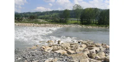 Seuil à l'amont de Contamine sur Arve